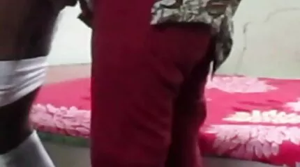 Blondine got omhoog doggy style duwen OhMiBod in haar vagina arabische seksfilms door Slipje