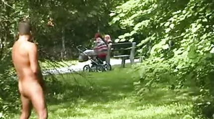 Skinn asiatica Aziatisch meisje pronken af strak gratis seks film glad lul en slank figuur