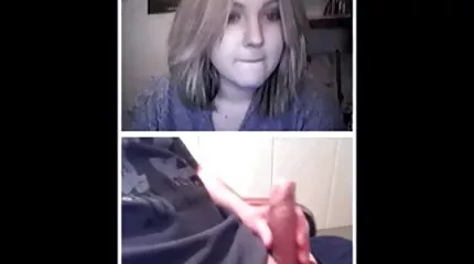 Jong Lovelace munches lange seksfilms stiefmoeder in voorzijde van amateur camera