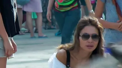 Geil hollandse seksfilms Russisch meisje houdt van het krijgen van sperma in vagina