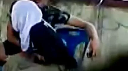Heldere brunette in kousen neukt een man en krijgt een zaadje op tieten homo seksfilms